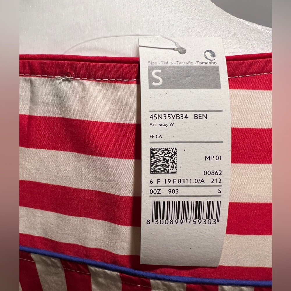 United Colors of Benetton striped dress. NWT - absolutely lovely ❤️🤍❤️🤍 - Picture 3 of 3
